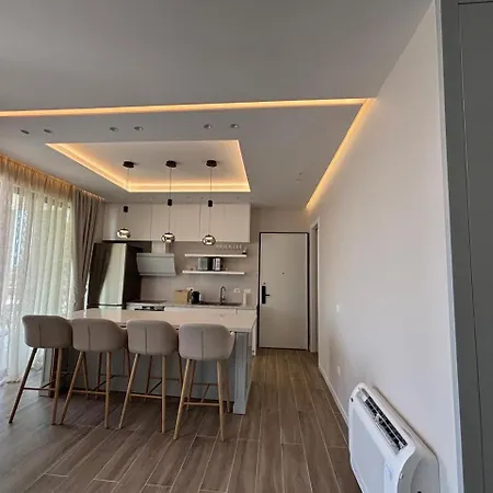 Turquoise Poolside Thymus 34-1 Apartment *